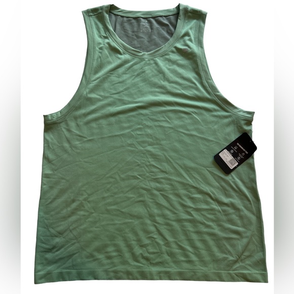 NWT🏷️ Fabletics- The Training Day Tank, Size XXL - Picture 2 of 6